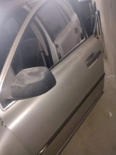 Porta dianteira da volvo xc90 ano 2004