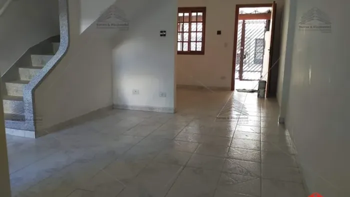 Sobrado a venda, Vila Prudente, 2 dormitórios, 2 banheiros, 1 vaga, churrasqueira, 118m2,