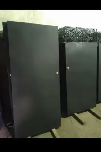 Portão chapeado estrela ou todo fechado