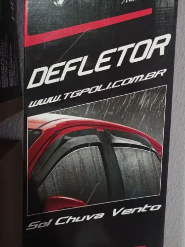 Calha de chuva inteiriça slim TGpoli para versa 21/24 4 portas nova instalada