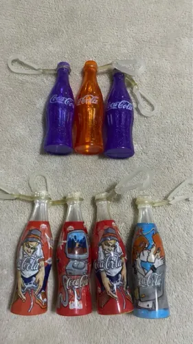 Coleção mini garrafa chaveiro Coca Cola