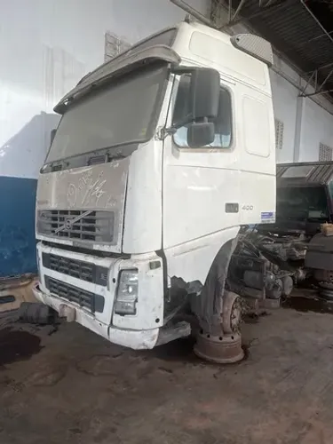 Cabine caminhão volvo telto alto Fh 400