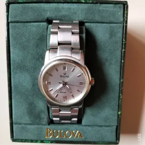 Relógio Bulova automático (Caixa e nota)
