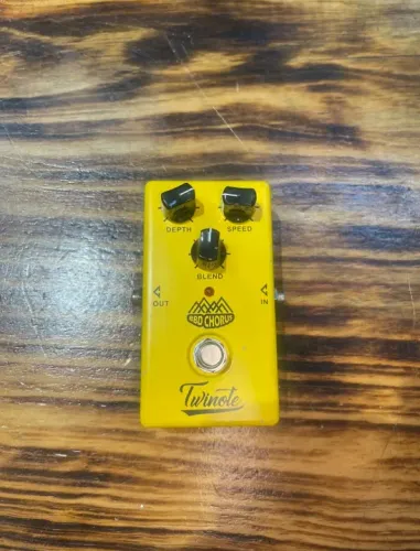 Pedal BBD Chorus Twinote
