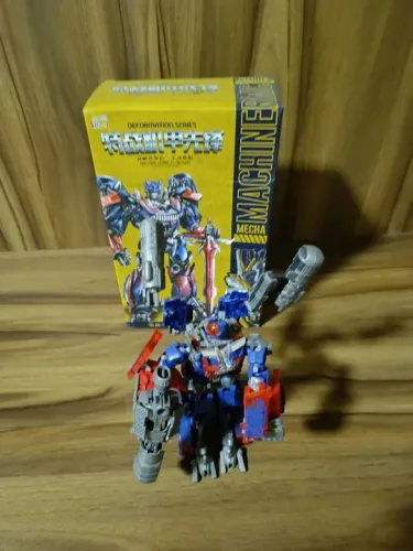 Optimus Transformes