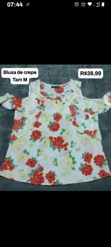 Blusa de Crepe Floral - Manga Curta - Tamanho M