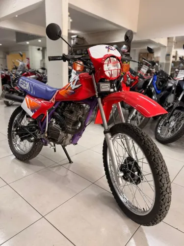 Honda XL 125 S - Uma verdadeira relíquia