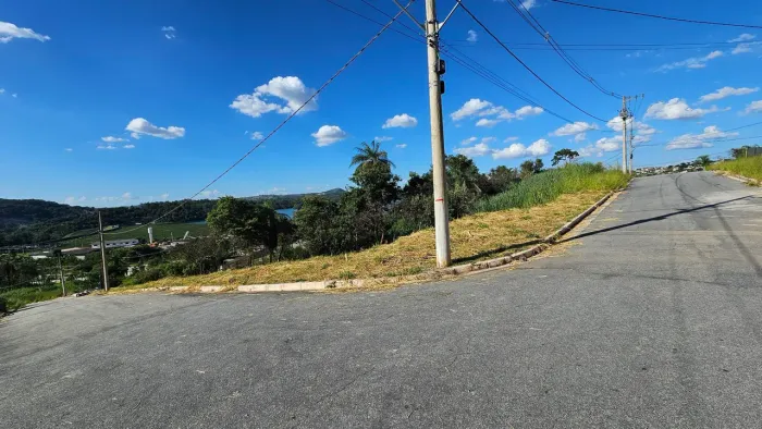 Lote de esquina com Vista para a Lagoa,  Sarzedo 
