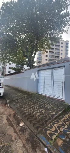 Praia Grande Locação comercial- Sobrado 310m², garagem para 4 ou mais veículos!