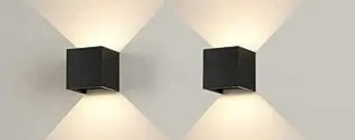 Kit 2 Arandelas de Parede em Alumínio Preto Fosco Uso Interno e Externo 3000K Branco Quent