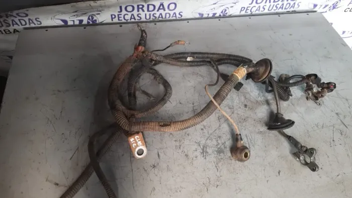 Chicotes positivo e negativo Corsa Classic 1.0 VHC Completo