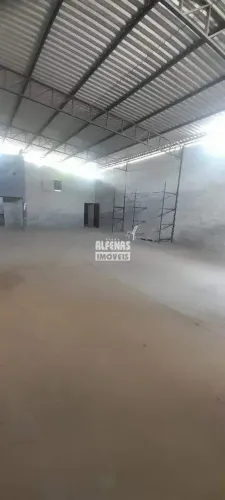 Galpão à venda no Bairro Nascentes Imperiais