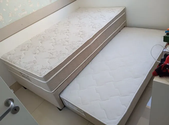 Cama box com auxiliar solteirão 108x198 molas ensacadas
