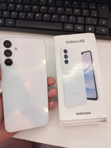 Semi novo - Samsung A15