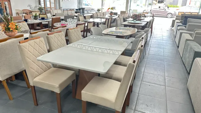 Mesa de madeira pronta entrega 