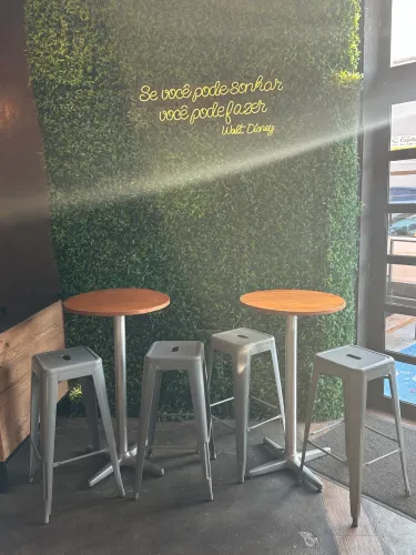 Mesa Bistrô com cadeiras