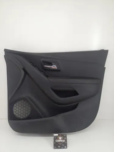 Forro Porta Dianteira Direita Gm Chevrolet Tracker 2014
