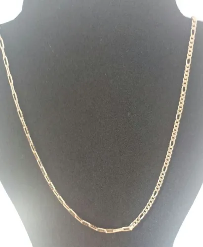 Colar choker banhado a Ouro com elos pequenos e diferentes 