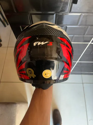 Usado Capacete Moto Fw3 Gt2 Branco Vermelho Brilhante Tamanho 58