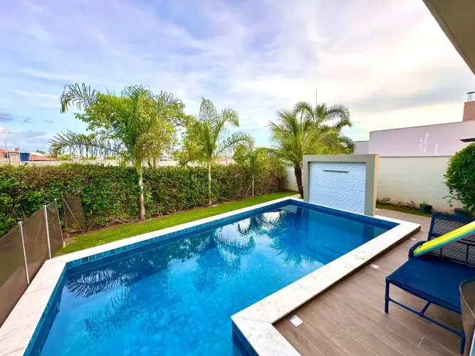 Condomínio Belvedere  Casa térrea 100% mobiliada  Com 641,64 m2 AT, e 377 m2 AC