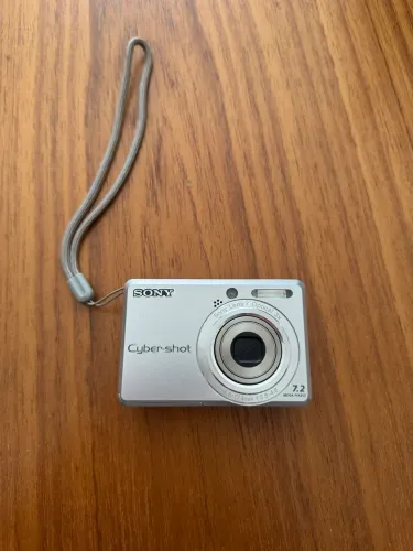 Câmera digital Sony Cyber-shot