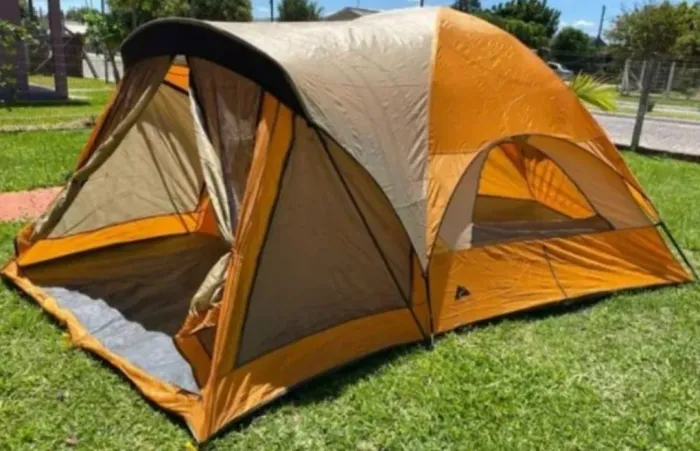 Barracas de Acampamento 6 pessoas