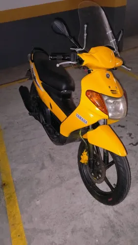 YAMAHA NEO
