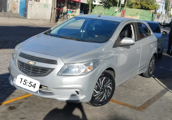 Chevrolet Onix JOY Hatch 1.0 8V Flex Mec. 4P 2018