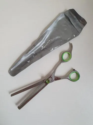 Tesoura Dente Tubarao 8,5" Maryam Trading - Tosa Pets 