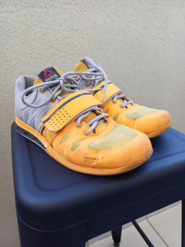 Tênis Sapatilha de LPO Reebok CrossFit TAM 40 EUR