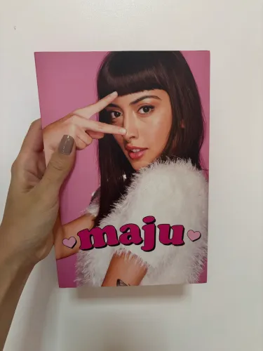Livro Maju trindade