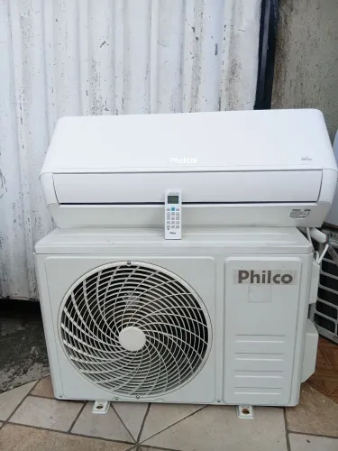 SPLIT PHILCO INVERTER 12.000 BTUS 127 VOLTS