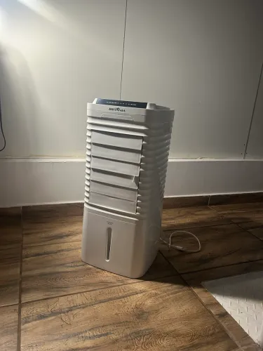 Climatizador de Ar Britannia 4 em 1