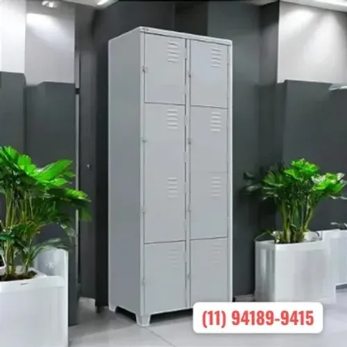 guarda volume com 8 portas