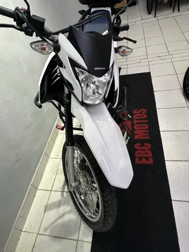 Bros 160