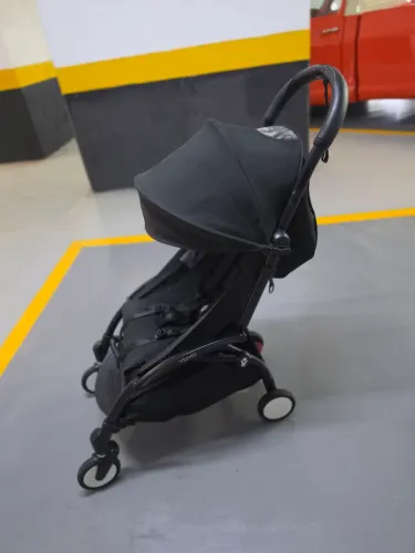 Carrinho Yoyo Babyzen original e higienizado