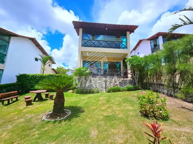 Casa dentro de condomínio para venda em Gravatá/PE com 4 quartos! DE R$ 600 MIL POR R$ 540
