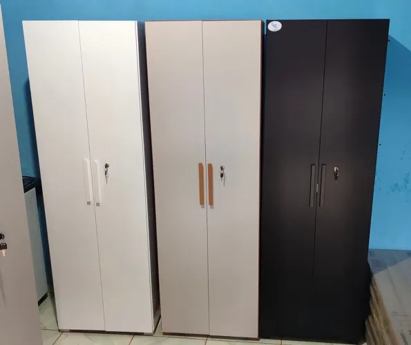 Multiuso Com Chave E Pé Novo Produto Na Caixa/Entrega É Montagem Grátis Loja R&L Moveis