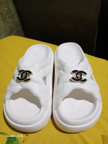 Chinelo nuvem