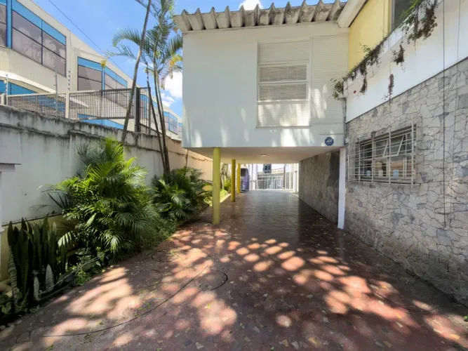Casa Para Locação Chacara Santo Antonio (zona Sul), 8 Quartos, 6 Vagas, 760m²