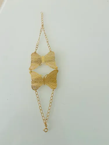 Pulseira dourada borboletas ajustável