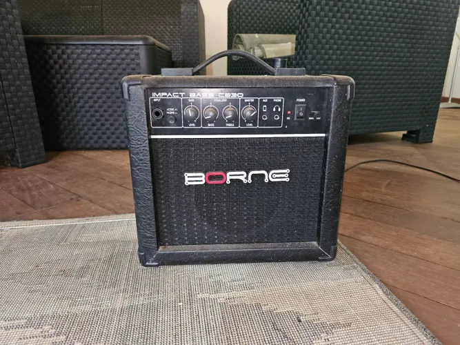 Amplificador Borne Impact 30 Bass 30