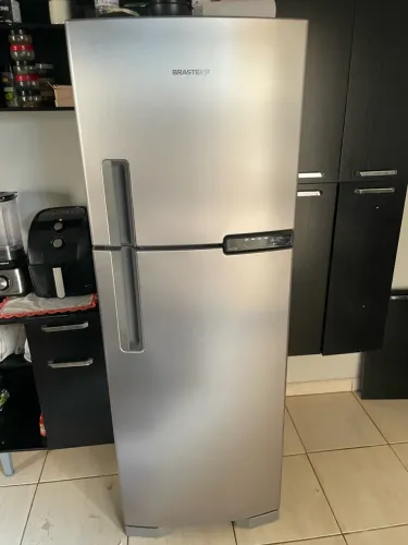 GELADEIRA Brastemp BRM54JK, Frost Free Duplex de 400 litros, cor Inox/Evox.
