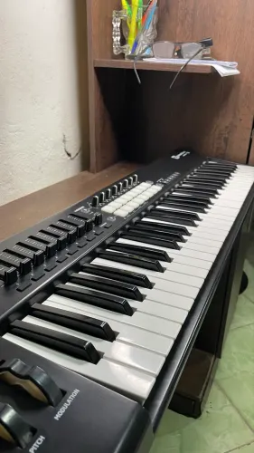 Novation Launchkey 61 MK2
