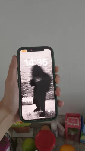 iPhone 12
