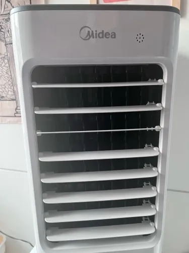 Climatizador de Ar Midea 400 Reais no crédito e 350 no Pix.