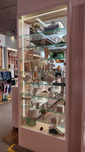 Vitrine