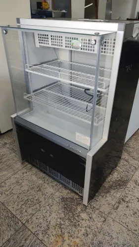 Balcão expositor frio