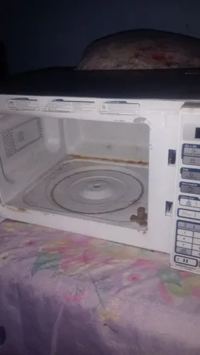 Estou vendendo microondas, só não esquentar