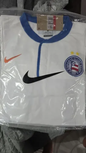 Camisa retrô da Bahia da Nike.